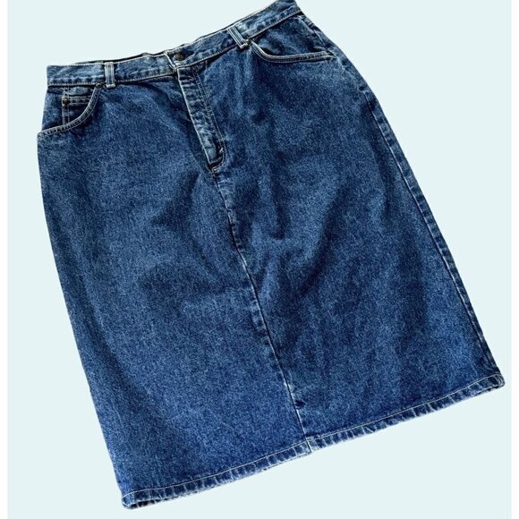 Vintage LEVI'S 90s Denim Skirt White Tag Knee Length EUC Size 31 - Picture 1 of 8